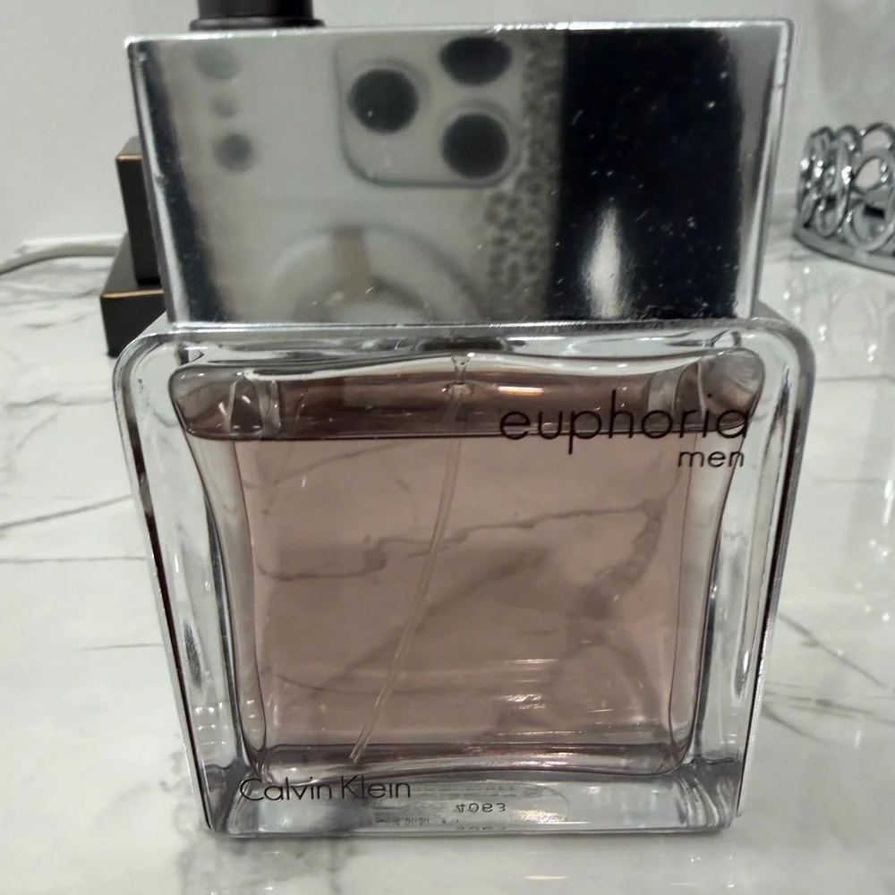 Calvin Klein Euphoria Men Fragrance - Picture 6 of 12
